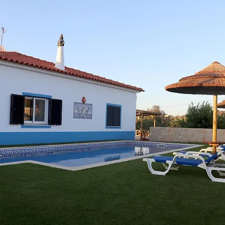 Holiday home Quinta Ribeirinha - *